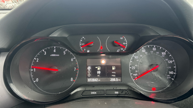 Vauxhall Crossland X 1.2T ecoTec [110] SE Nav 5dr [6 Speed] [S/S] Petrol Hatchback